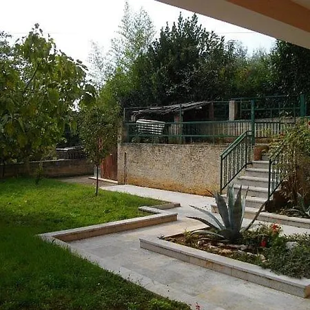 In With Terrace, Wifi Apartmán *